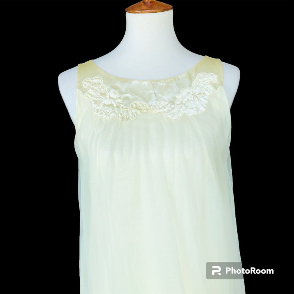 Vtg 70s Daffodil Yellow Double Chiffon Nylon Gossard Artemis Nightgown Sz Small
